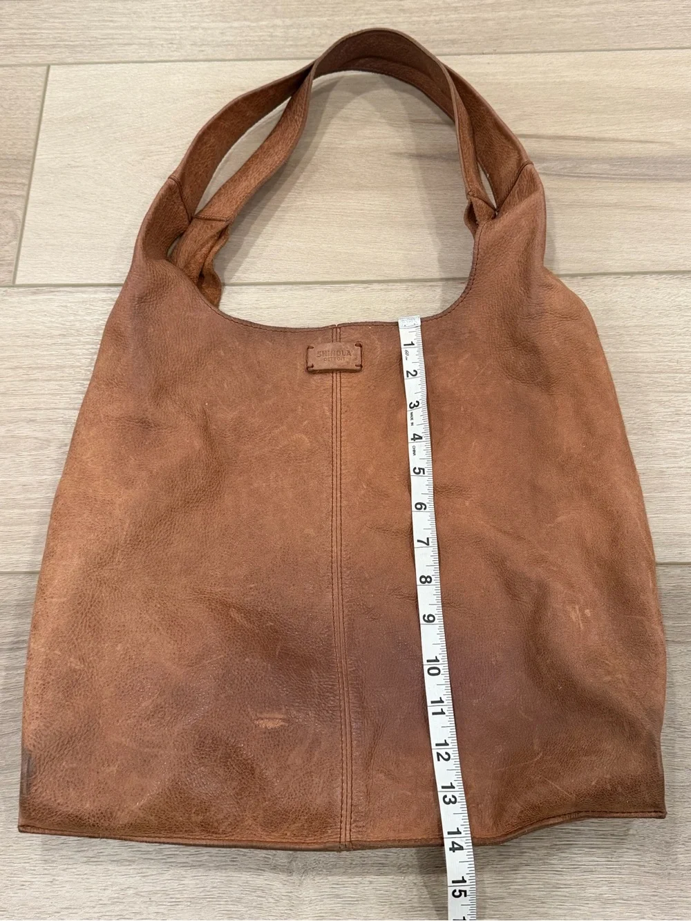 Shinola Detroit Tan Leather Relaxed Hobo Shoulder Bag Tote Handbag Bourbon